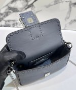 FENDI BAGUETTE - Image 9