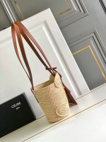 CELINE CELINE CLASSIC PANIER SMALL BRAIDED TRIOMPHE IN RAFFIA AND CALFSKIN TAN - Image 2