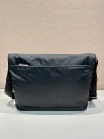 Prada Re-Nylon shoulder bag - Image 4