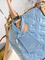 Louis Vuitton Alma BB Monogram Vernis Leather - Image 2