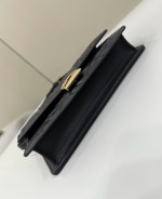 Fendi Baguette Bag - Image 4