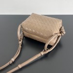 BOTTEGA VENETA Top Handle Loop - Image 7