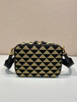 Medium Prada Brique bag - Image 4
