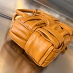 BOTTEGA VENETA BV Candy Arco Tote Bag - Image 5