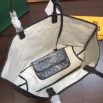 Goyard Saint Louis PM Tote Bag - Image 5