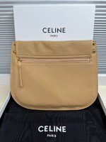 Celine SOFT TRIOMPHE BESACE - Image 2