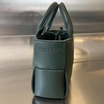 BOTTEGA VENETA BV Candy Arco Tote Bag - Image 9