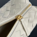 BOTTEGA VENETA Top Handle Loop - Image 4