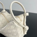 BOTTEGA VENETA Top Handle Loop - Image 7
