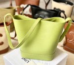 CELINE BUCKET CUIR TRIOMPHE BAG - Image 2