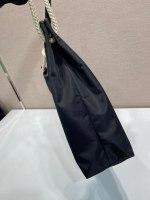 Prada Mariner large Re-Nylon shoulder bag - Image 6