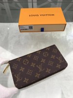 Louis Vuitton Zippy Wallet - Image 6