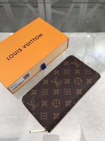 Louis Vuitton Zippy Wallet - Image 9