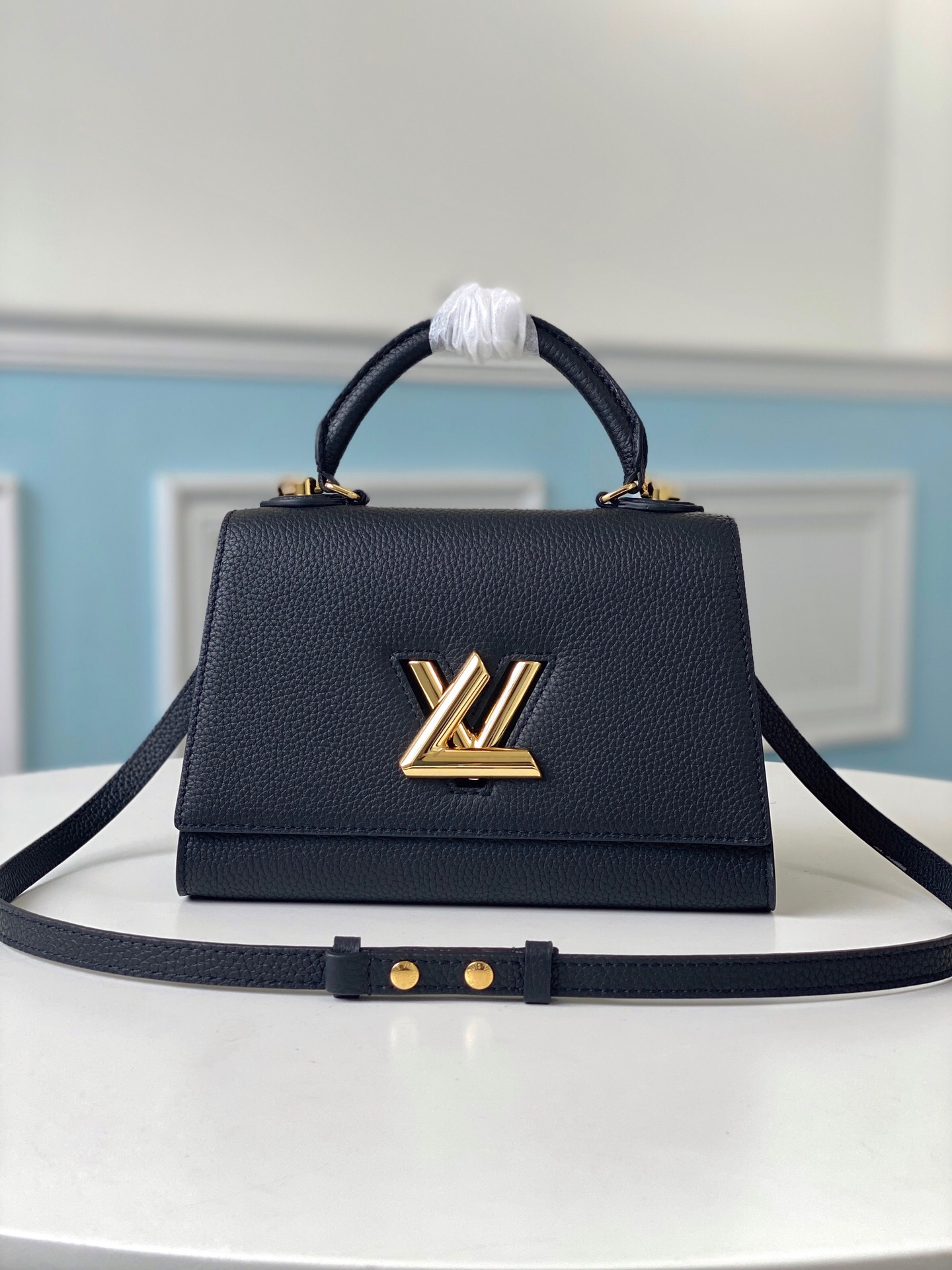 HSC-3AAC6F90FF08 Louis Vuitton Twist One Handle - Image 1