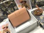 Dior 30 Montaigne - Image 2