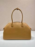 Large leather tote bag with zipper closure - Image 2