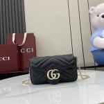 GUCCI GG Marmont mini shoulder bag