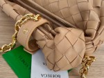 BOTTEGA VENETA BV Mini Jodie - Image 9