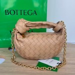 BOTTEGA VENETA BV Mini Jodie