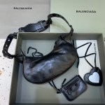 Balenciaga Le Cagole - Image 2