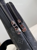 Louis Vuitton Avenue Slingbag PM - Image 5