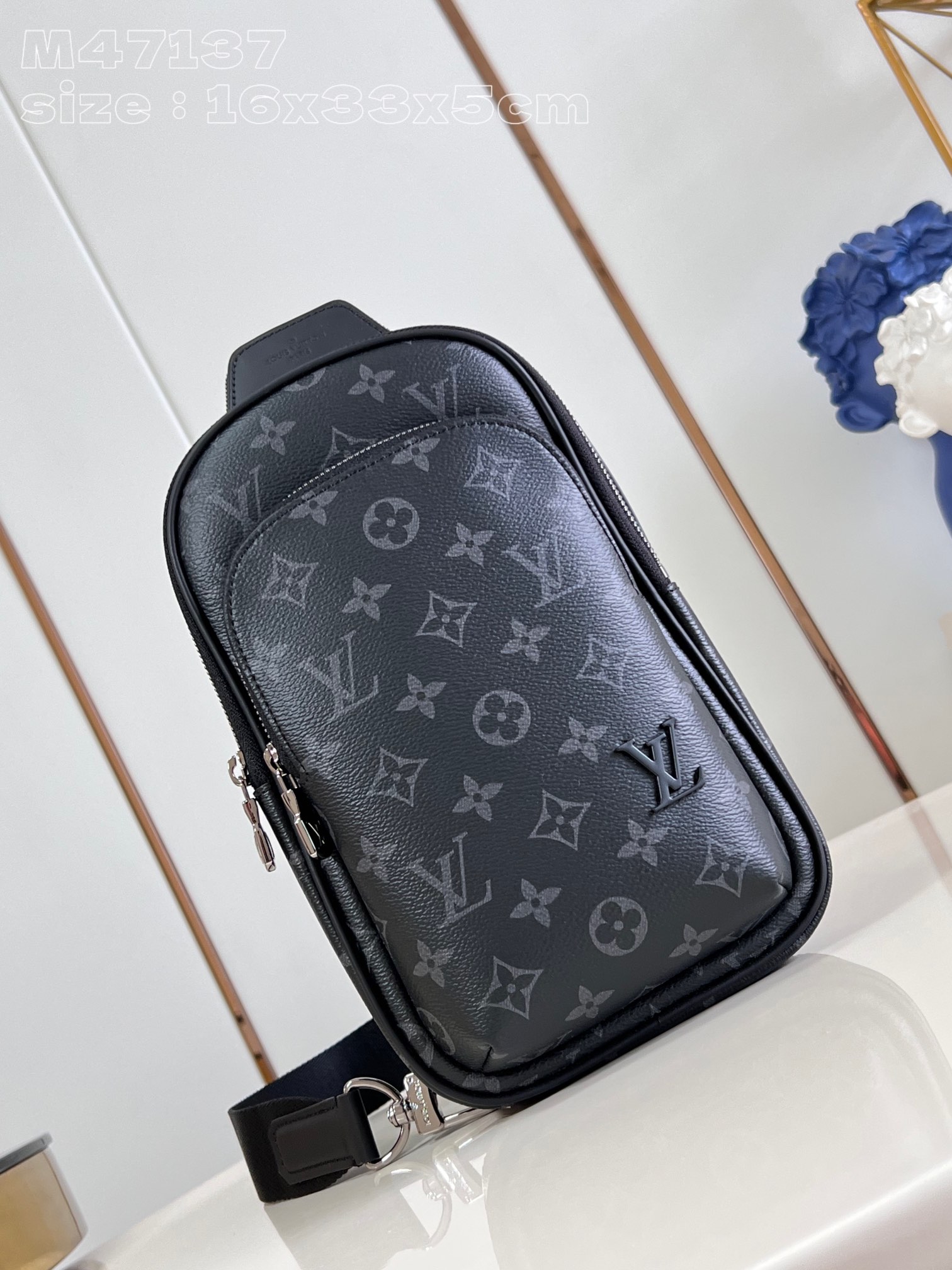 HSC-4038FA30B330 Louis Vuitton Avenue Slingbag PM - Image 1