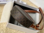 Ceeline Triomphe Bag - Image 4