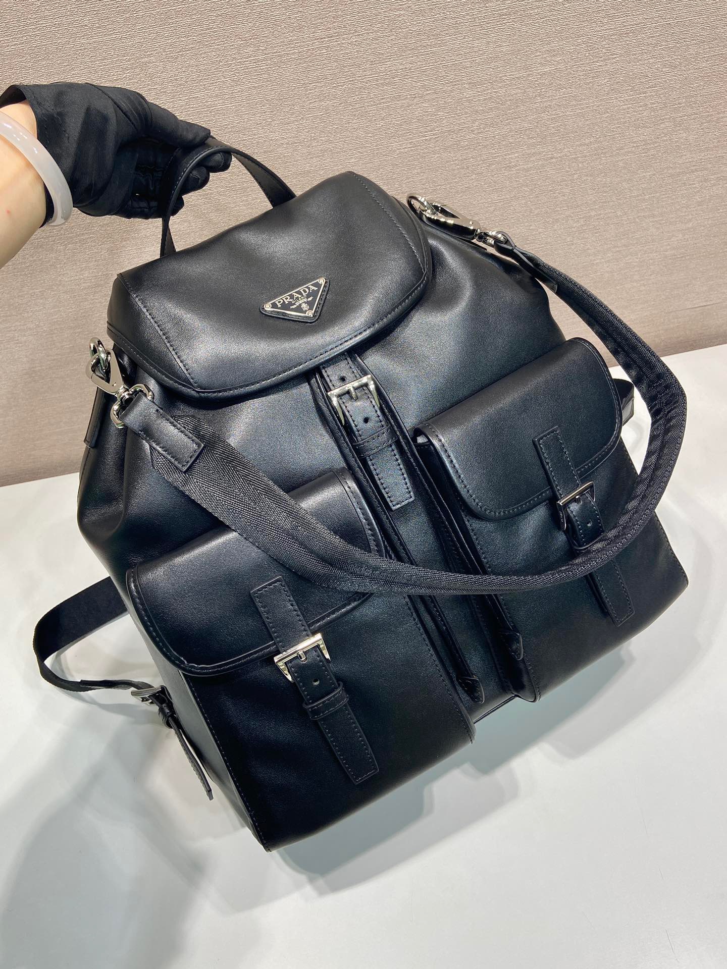 HSC-4222F29BA7E0 Prada Leather backpack - Image 1