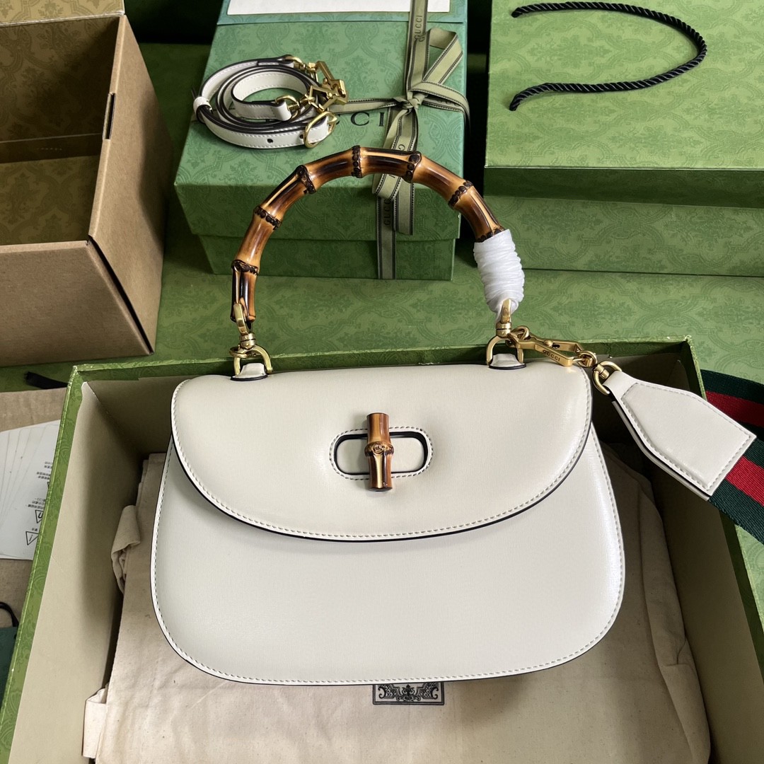 HSC-4225518E2E45 Gucci Bamboo medium bag - Image 1