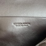 Bottega Veneta Bang Bang Vanity Case - Image 8
