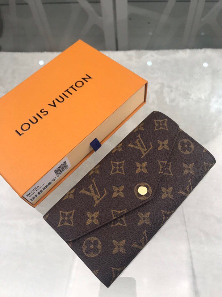HSC-4481EB74172D Louis Vuitton Wallet - Image 1
