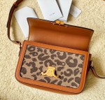 CELINE CLASSIQUE TRIOMPHE BAG - Image 4