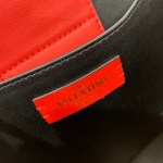 Valentino Garavani Supervee - Image 3
