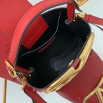 Valentino Garavani Supervee - Image 4