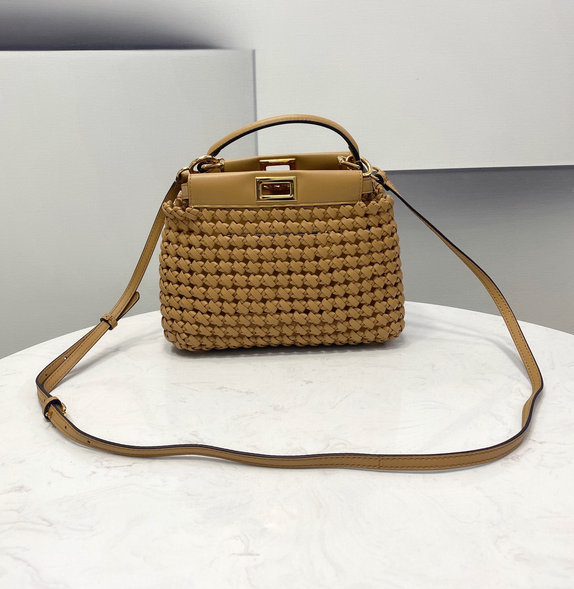 HSC-482830BBC146 Fendi Peekaboo - Image 1