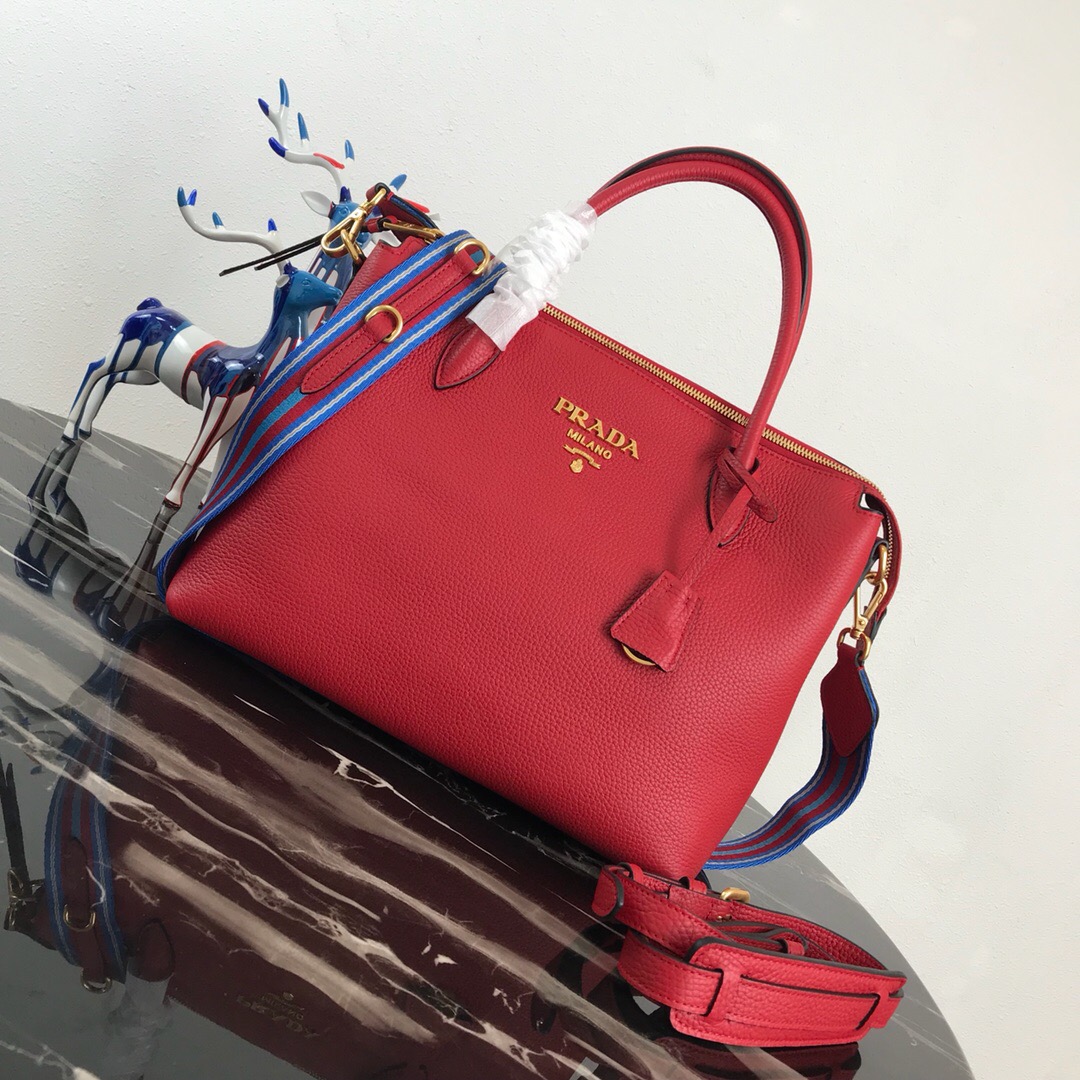 HSC-4894C7B82763 Prada Tote - Image 1