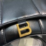 Balenciaga Hourglass - Image 5