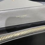 LOULOU MEDIUM IN QUILTED LEATHER - Image 2