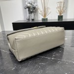 LOULOU MEDIUM IN QUILTED LEATHER - Image 5