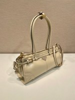 Prada Medium leather handbag - Image 3