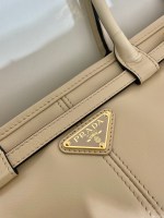 Prada Medium leather handbag - Image 7