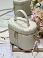 DIOR MEDIUM CD SIGNATURE VANITY CASE - Image 3