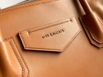 Givenchy Antigona Soft - Image 6