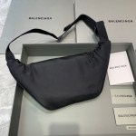 Balenciaga Wheel Logo Belt Bag - Image 8
