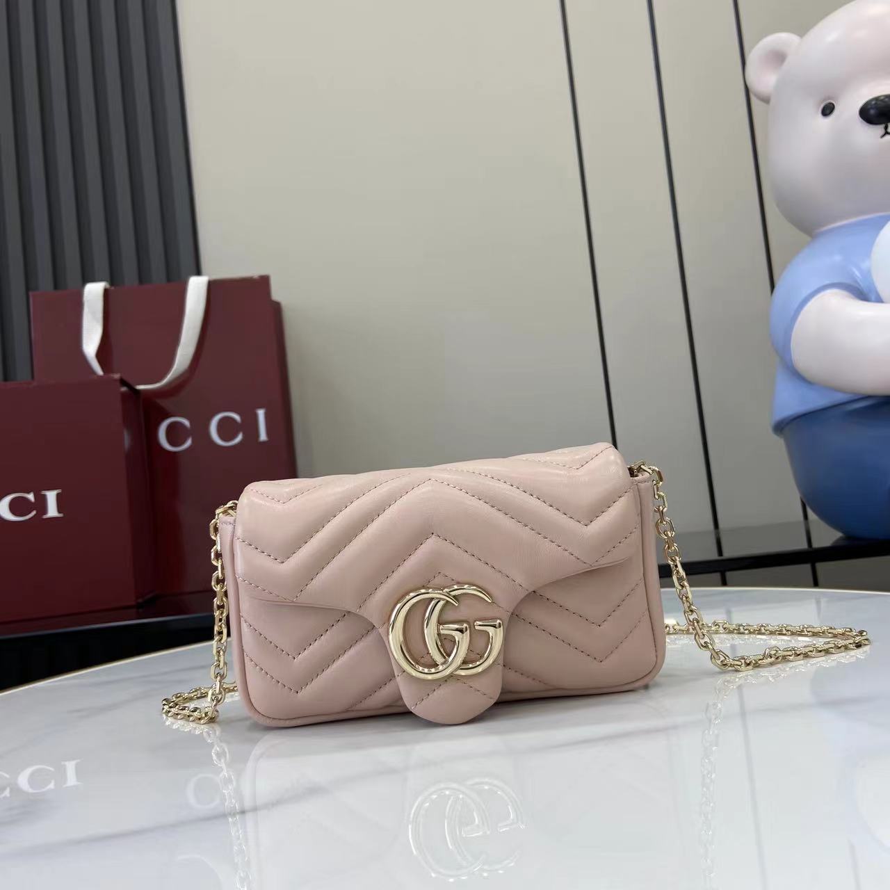 HSC-4D3A2A8068F3 GUCCI GG Marmont mini shoulder bag - Image 1