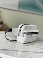 Louis Vuitton Taigarama Outdoor Bum Bag - Image 9