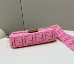 Fendi Baguette Bag - Image 4