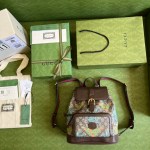 Gucci BACKPACK WITH INTERLOCKING G - Image 9