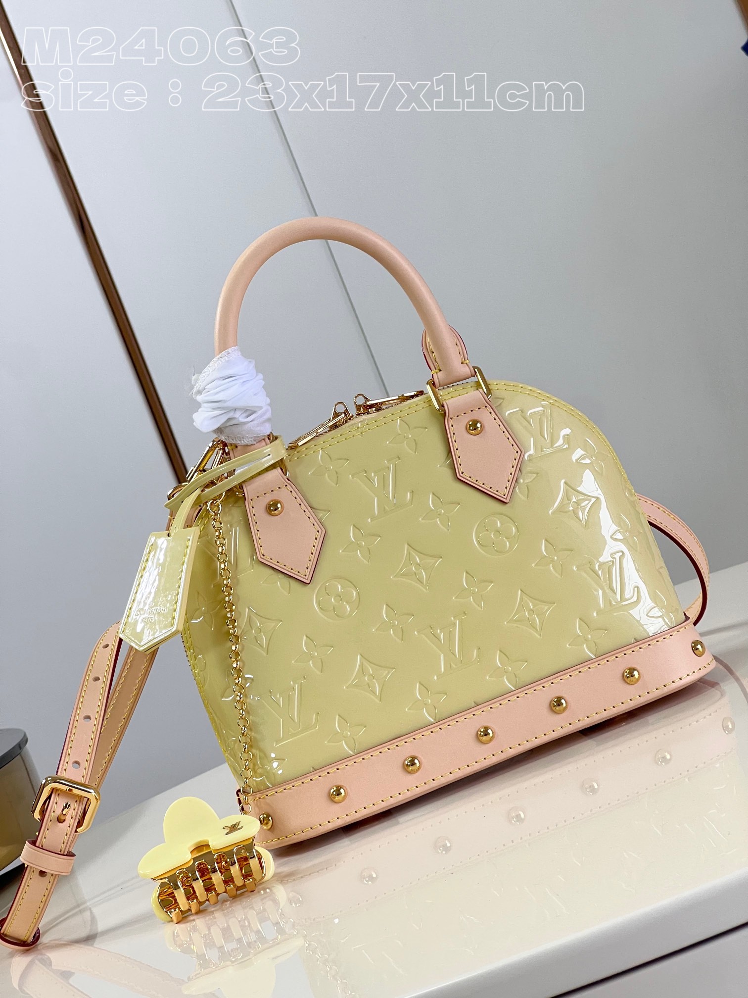 HSC-52D7DDB4F025 Louis Vuitton Alma BB Monogram Vernis Leather - Image 1