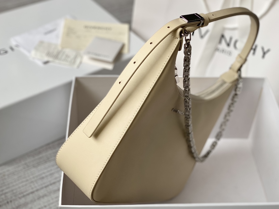 HSC-53A41FA1FB2B Givenchy Moon Cut Medium Bag - Image 1